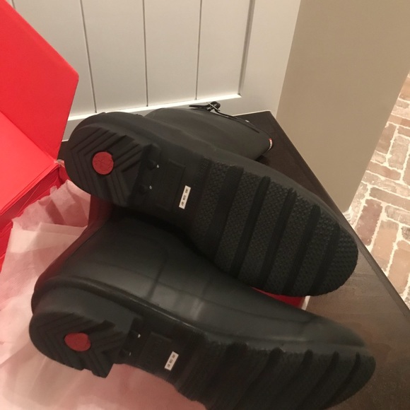 🚫 SOLD 🚫 Offline Black Hunter Boots - Picture 6 of 8